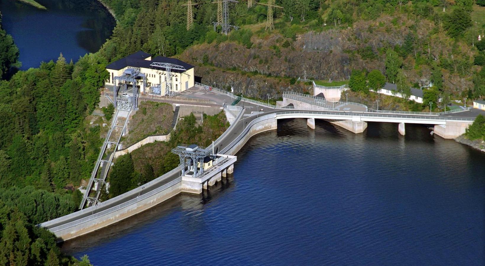 Landhauswohnung Am Thueringer Meer - Fuehlen Wie Zuhause Remptendorf エクステリア 写真